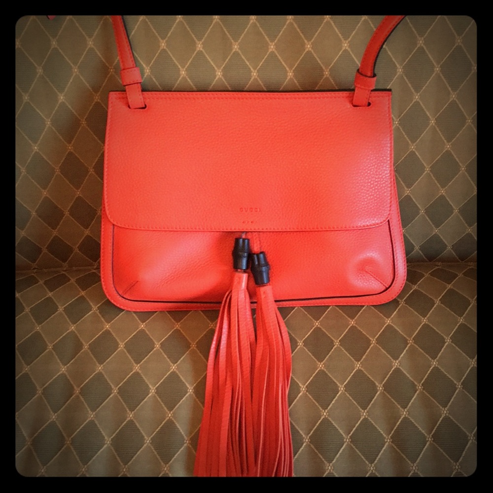 Authentic Gucci handbag - Picture 1 of 7